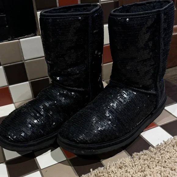 UGG Shoes Ugg Black Sequin Winter Boots Size Vguc Glitter